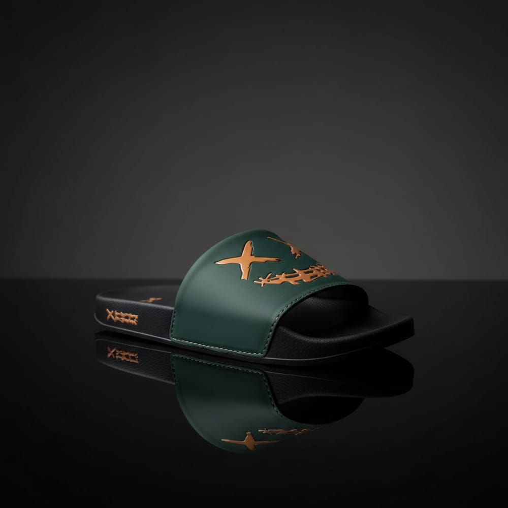Dark Smile Graphic Street Slides – Green Men’s Casual Comfort Slippers